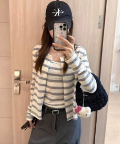 𝐀́𝐨 𝐤𝐞̉ 𝐧𝐠𝐚𝐧𝐠 𝐩𝐡𝐨𝐧𝐠 𝐜𝐚́𝐜𝐡 𝐇𝐚̀𝐧 𝐐𝐮𝐨̂́𝐜